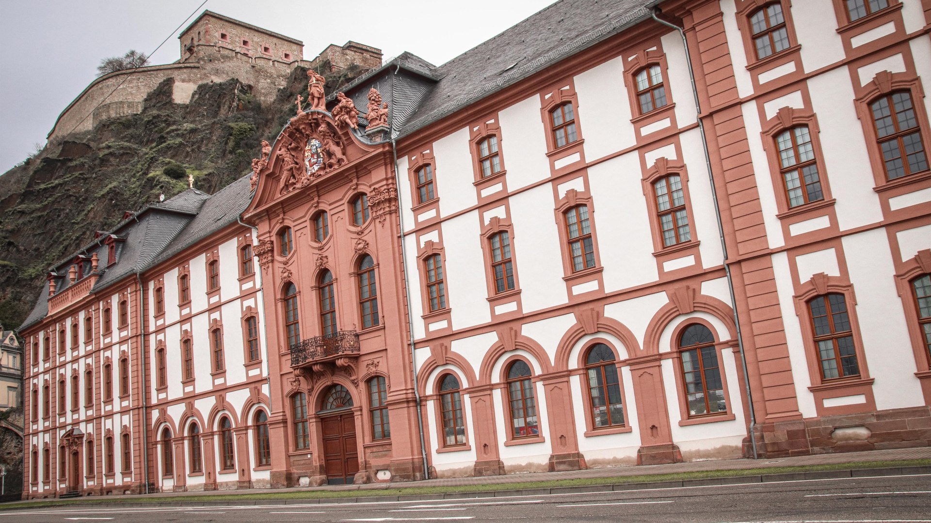 Dikasterialgebäude | © Johannes Bruchhof