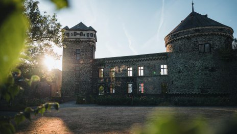 Stadtburg Sonnenaufgang | © Christoph Partsch