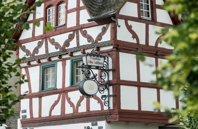 Altes Zollhaus an der Rheinpromenade | © Dominik Ketz/Romantischer Rhein Tourismus GmbH