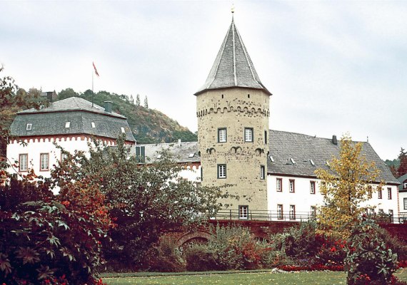 Burg1 | © Frank metzemacher, Lichtreim