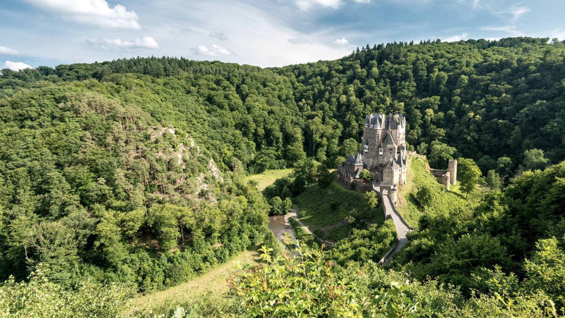 maerchenburg-mitten-im-wald-burg-eltz | © Dominik Ketz/Rheinland-Pfalz Tourismus GmbH